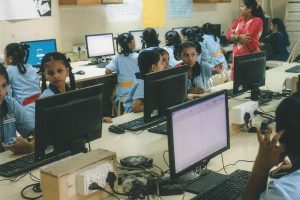 COMPUTER LAB